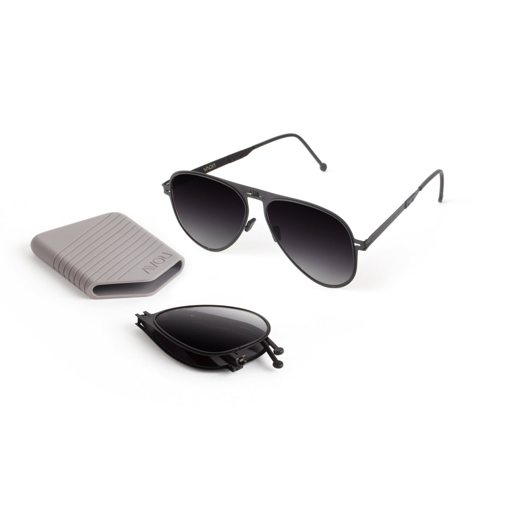 A Smart Guide to Pocketable Eyeglasses